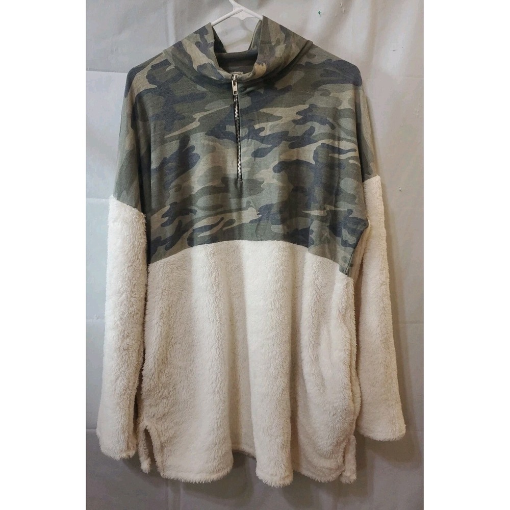 Beeson River Women's Oversized Fuzzy & Knit Cozy Soft Sweater Sz XL Camo Cream